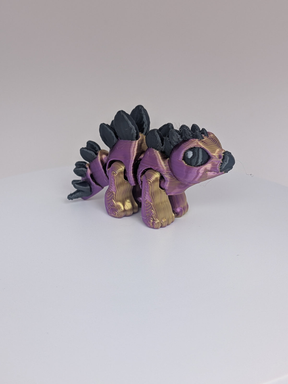 Fan Back Dino Hatchling